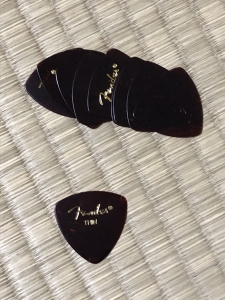 Fenderのピック